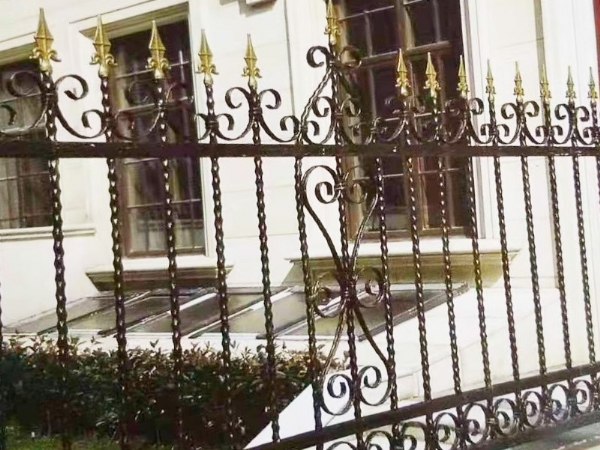鐵藝護欄