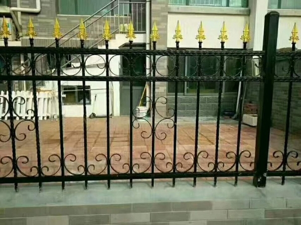 鐵藝護欄